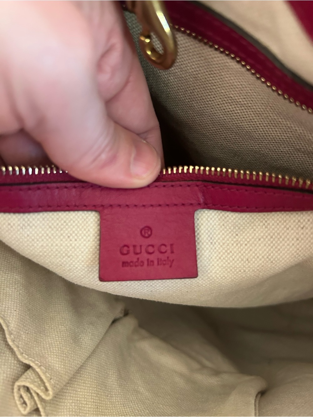 Gucci Hot Pink Microguccissima Patent Leather Nice Tote Bag - Picture 6 of 11